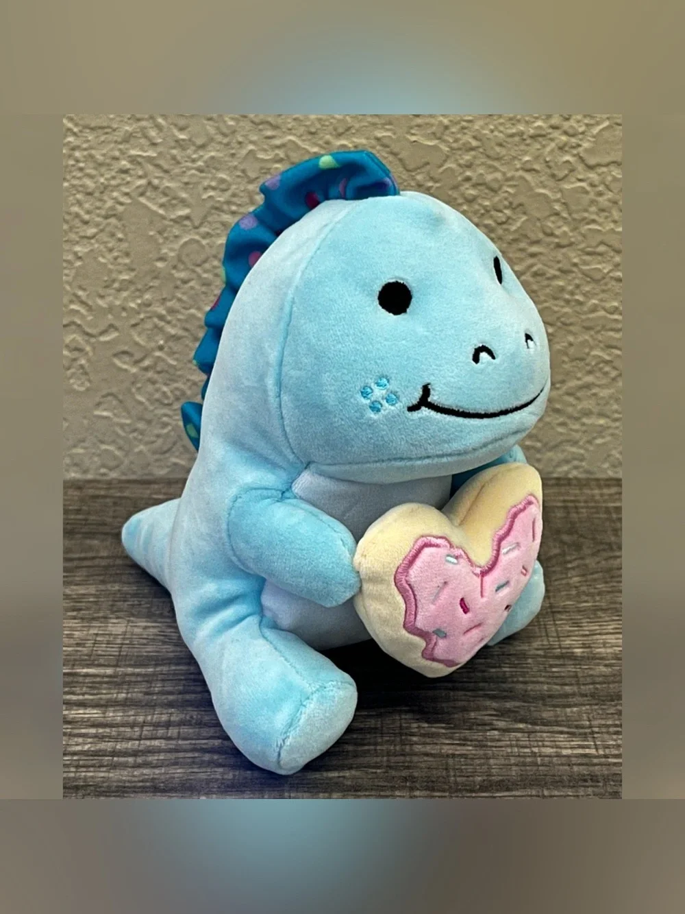 Moriah Elizabeth Small Plush “Derp Dinosaur” Heart Donut Plush Small Toy